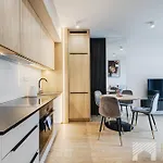 Diasfera Prestige By Lookap