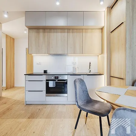 Diasfera Prestige By Lookap Apartment