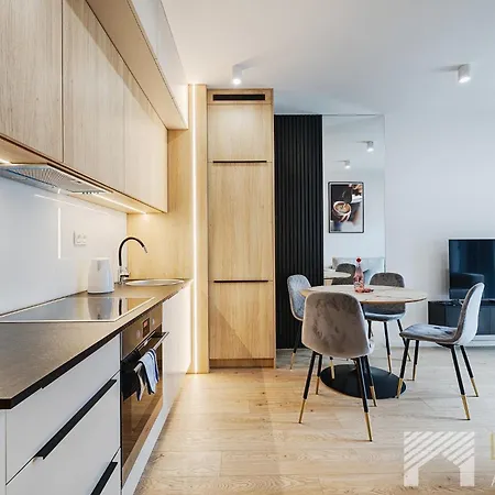 Diasfera Prestige By Lookap